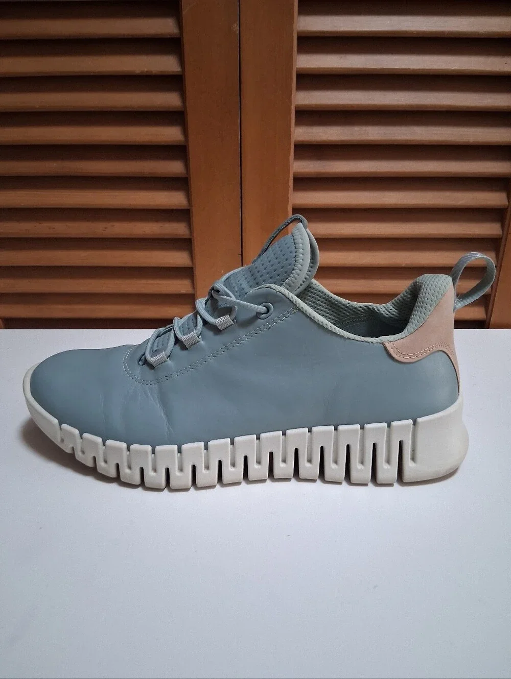 ECCO Women’s Gruuv W Sneaker Size EU 41, US 10-10.5